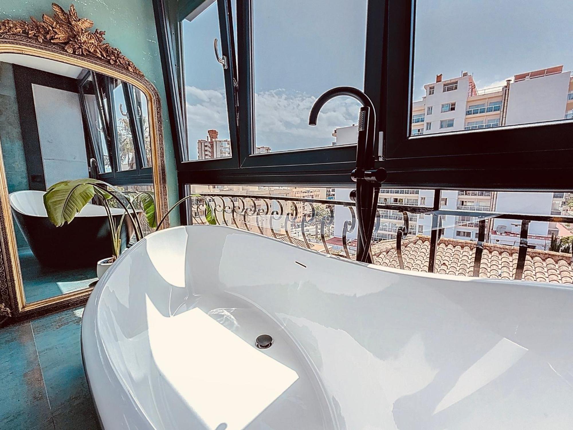 Apartamento Alhambra Deco Homtels Torremolinos Exterior foto