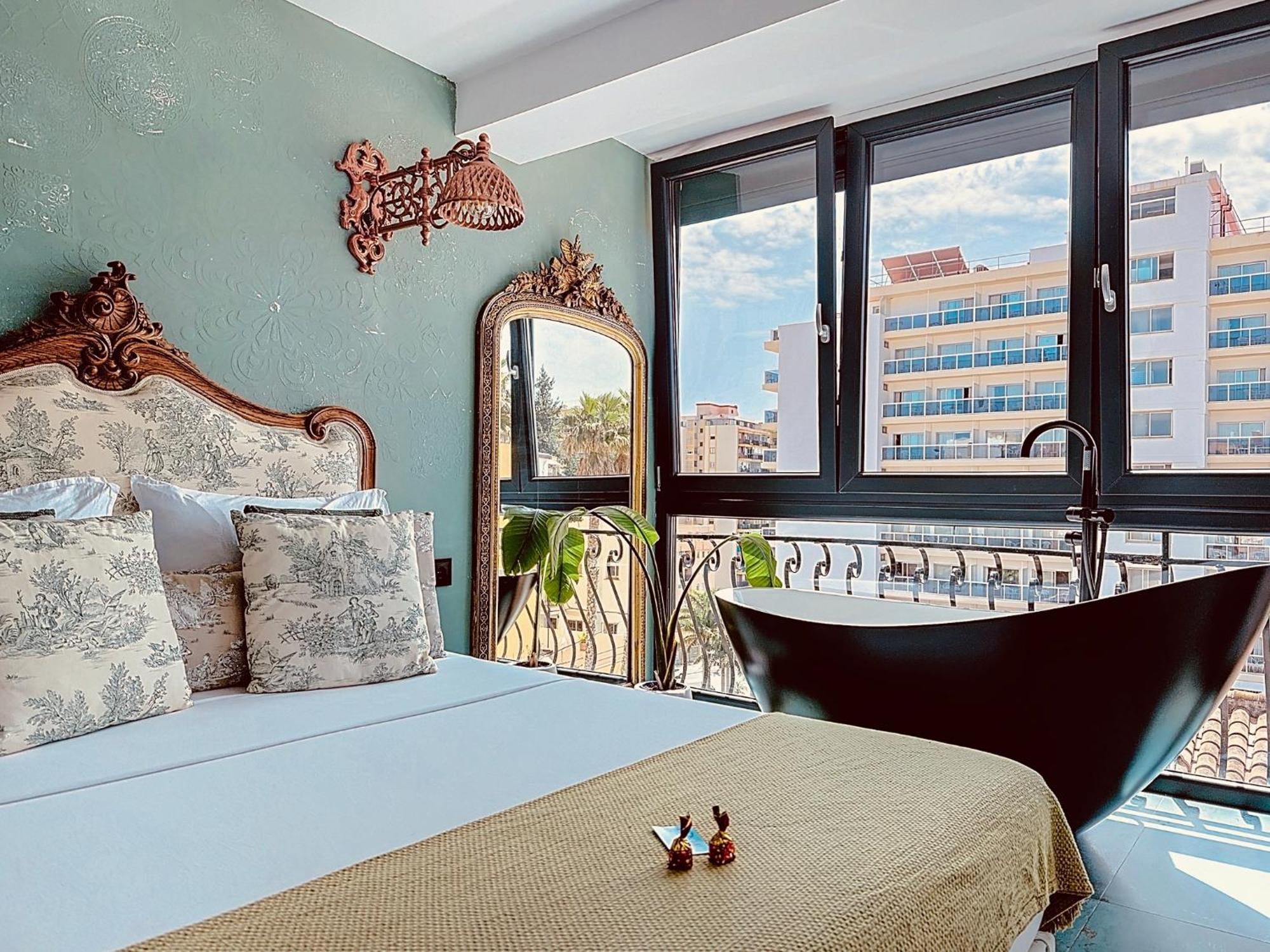 Apartamento Alhambra Deco Homtels Torremolinos Exterior foto
