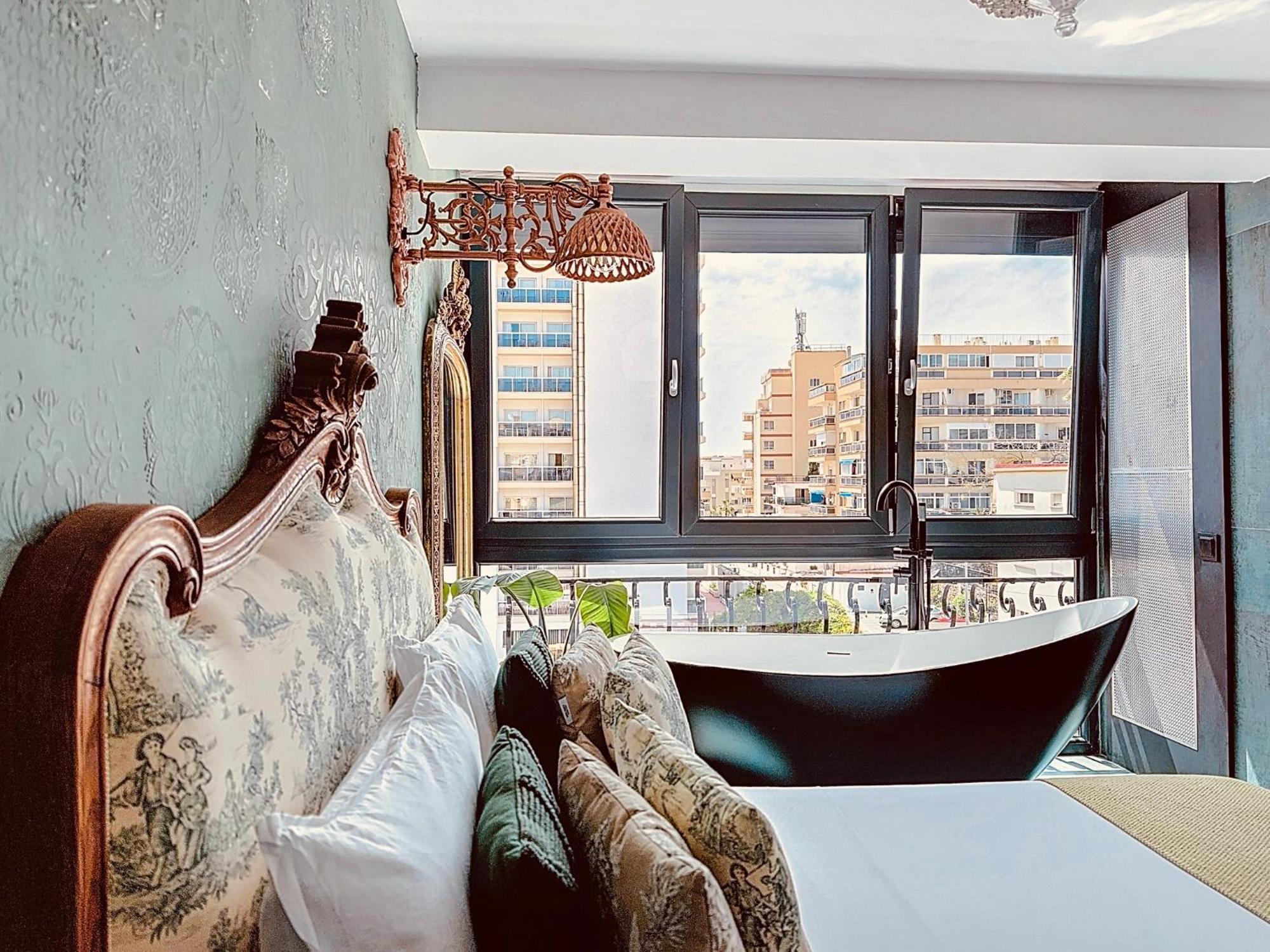 Apartamento Alhambra Deco Homtels Torremolinos Exterior foto